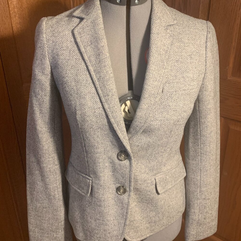 GAP 100% wool blazer, exemplary pre-owned condition